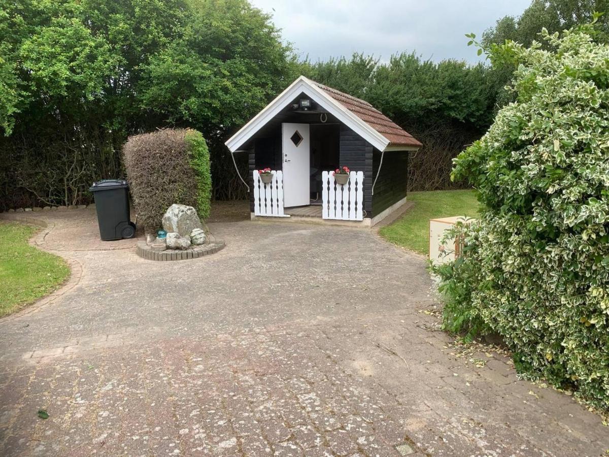 הוילה Idestrup Stunning Romantik Cabin Close To Baltic Sea מראה חיצוני תמונה