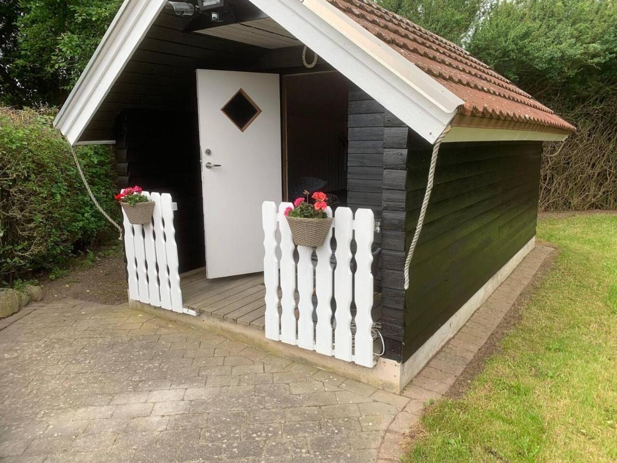 הוילה Idestrup Stunning Romantik Cabin Close To Baltic Sea מראה חיצוני תמונה